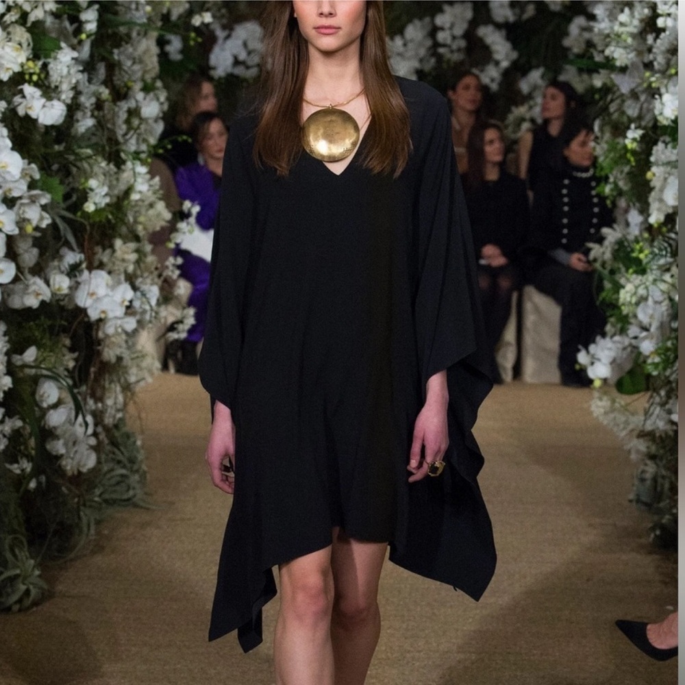 Ralph Lauren Collection Black Kaftan V-Neck Cape Runway Dress size 8